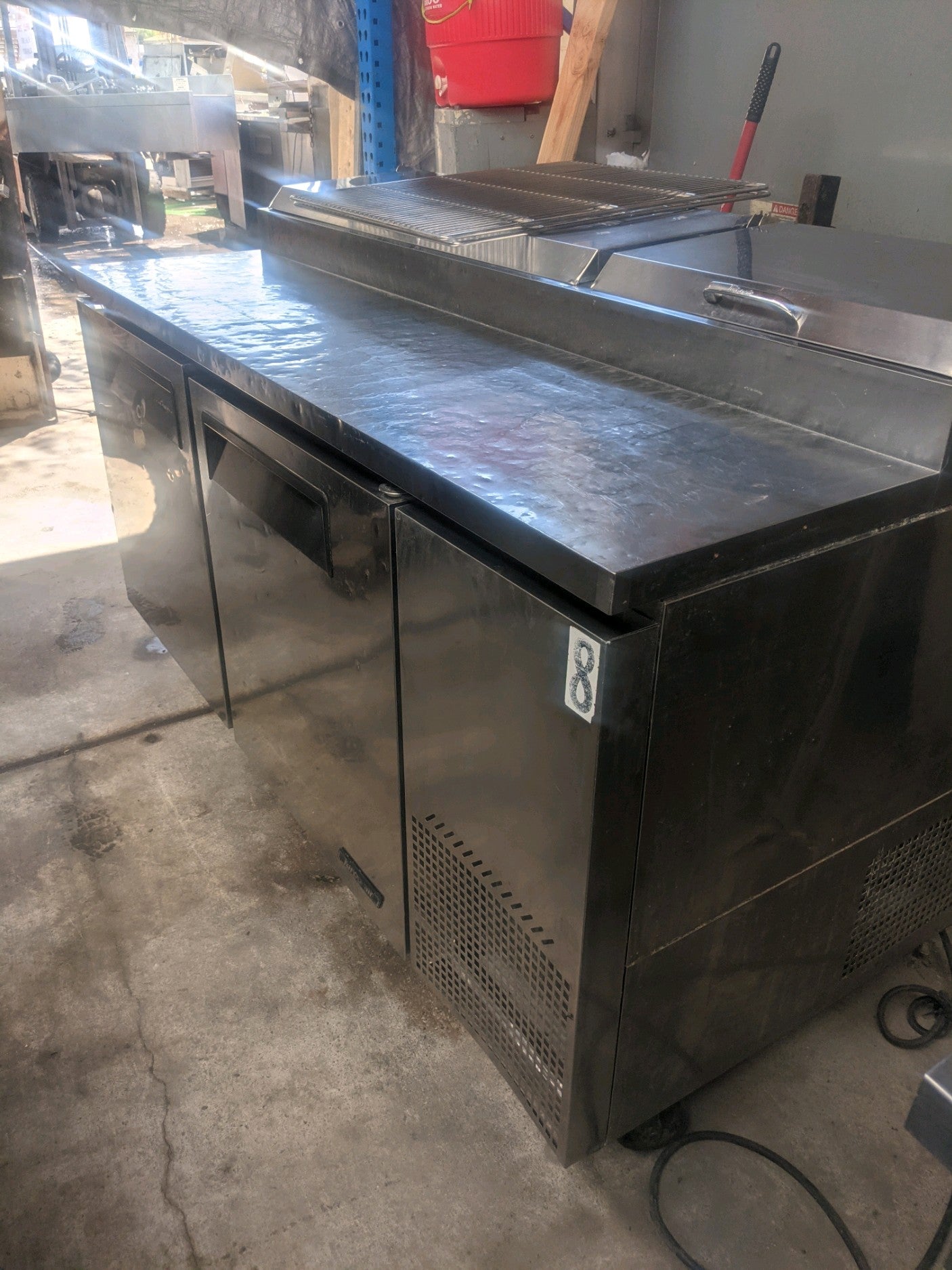 True Manufacturing Co Inc pizza prep table